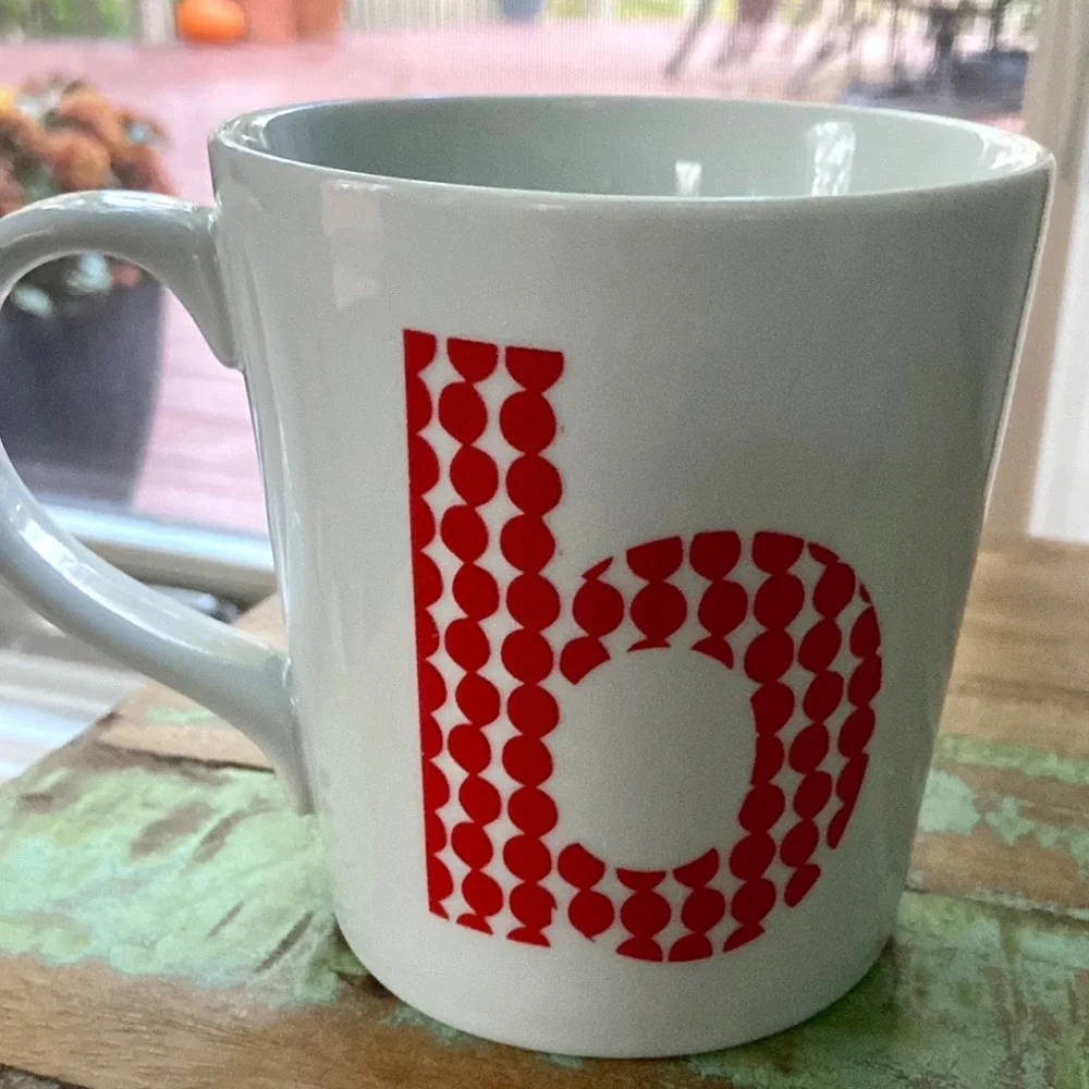 Crate & Barrel ‘B’ Alphabet Ceramic Tapered Mug